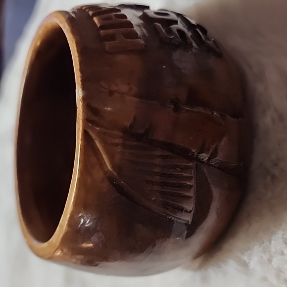 VINTAGE TIKI WOOD HAWAIIAN  GOBLET HAND CARVED. - Picture 2 of 5